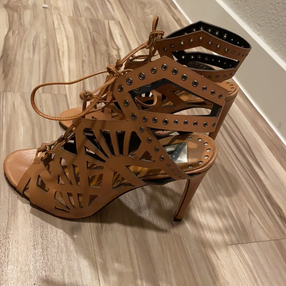 Dolce Vita Cage Tie Heel